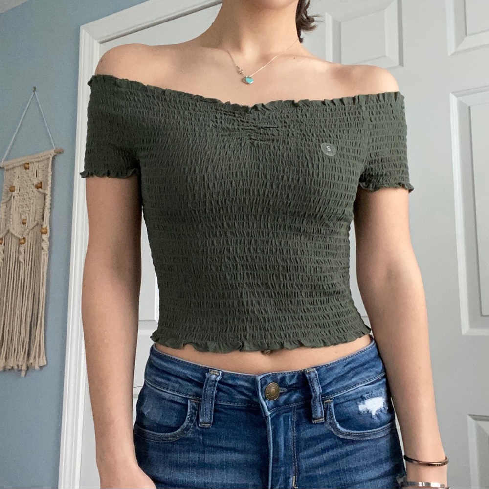LA Hearts Green off the Shoulder Ruched Top